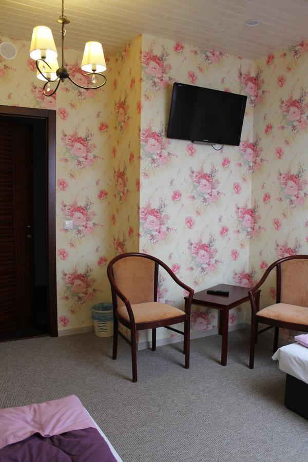 Hotel Viesu Nams Amrai Windawa Zewnętrze zdjęcie